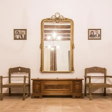 Roccia Di Isidoro Tatil Evi Agios Isidoros (Rhodes)