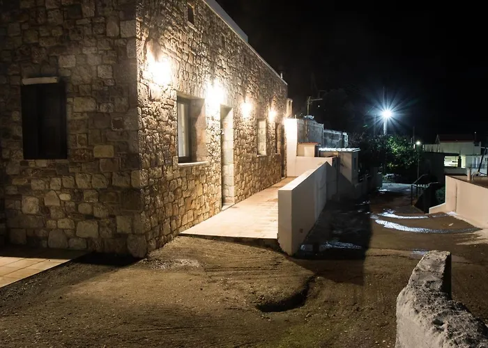 Vakantiehuis Roccia Di Isidoro Agios Isidoros (Rhodes)